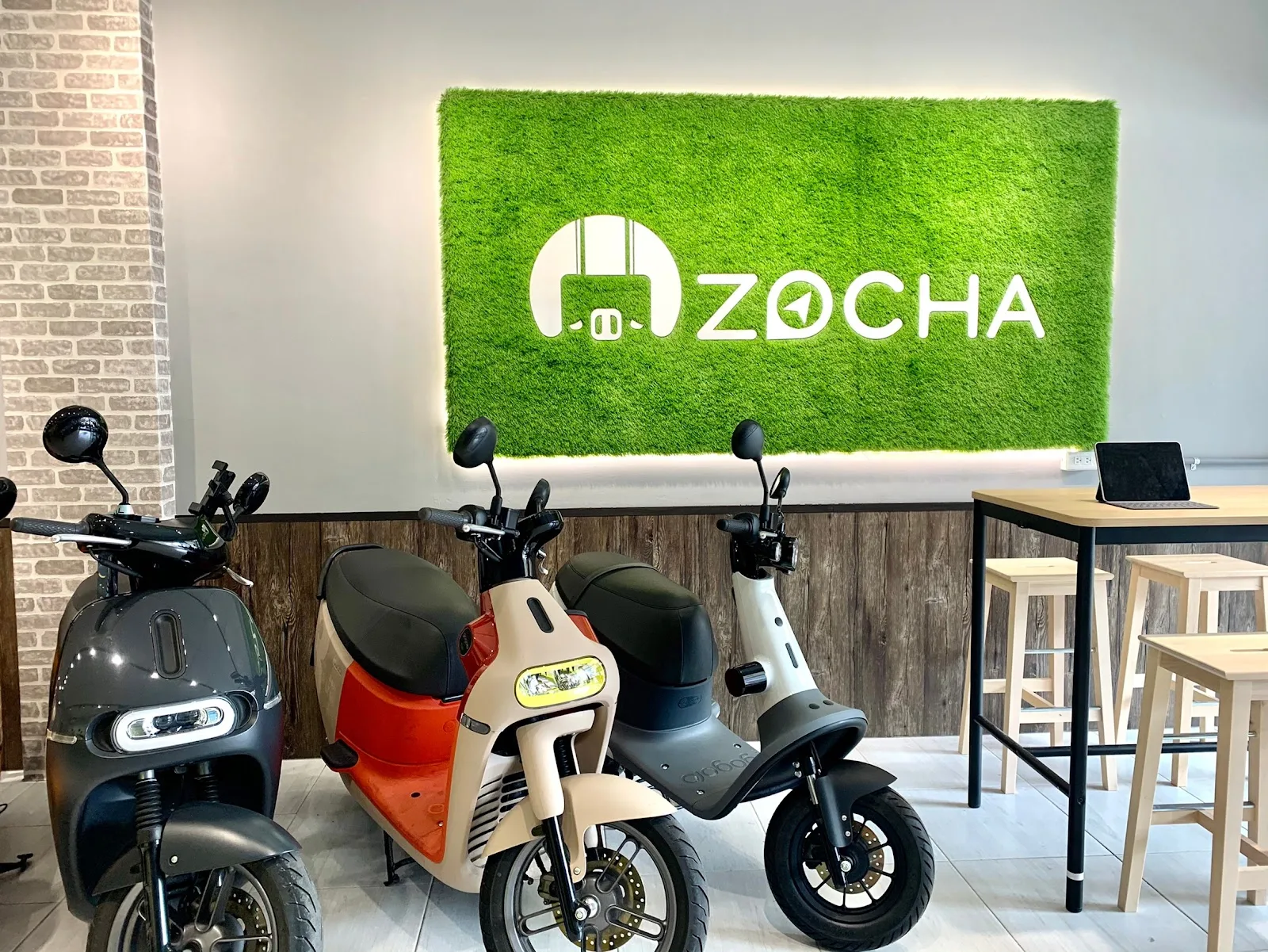 【ZOCHA台中站前店】台中租機車推薦|租Gogoro|租油車|機車出租|台中租機車優惠